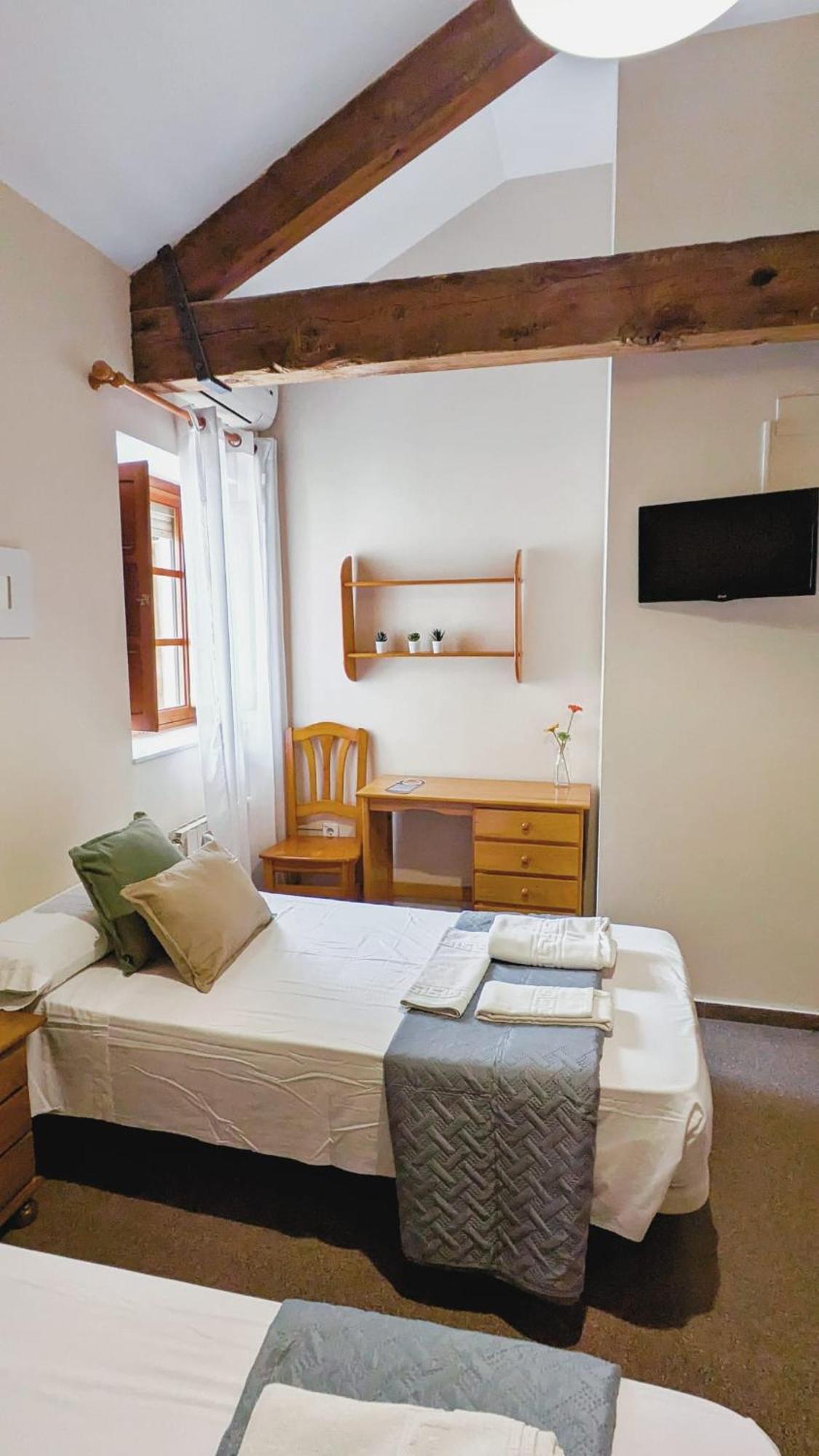 Hostal El Convent De 몬카다 외부 사진