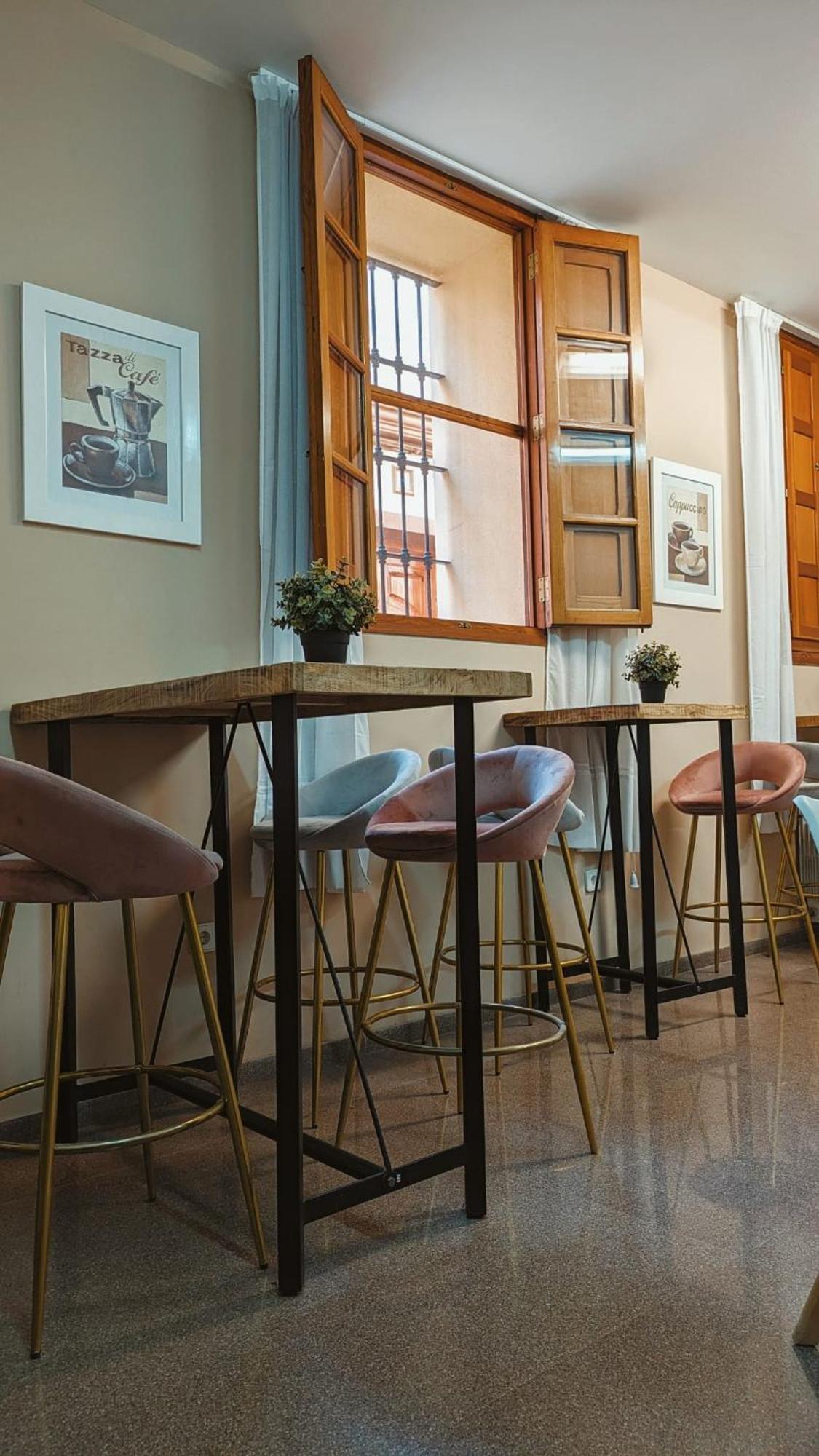 Hostal El Convent De 몬카다 외부 사진