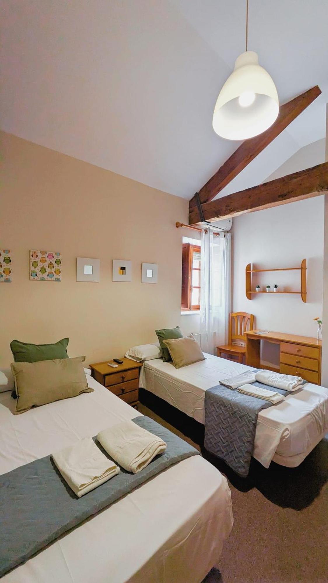 Hostal El Convent De 몬카다 외부 사진